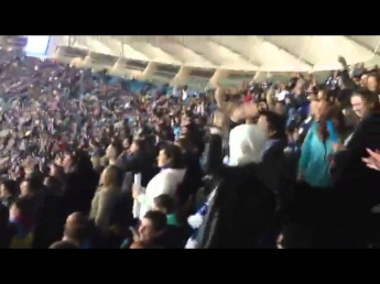 На Олимпийском стадионе скандируют любимый хит Путина  Динамо   Шахтер 16 04 14