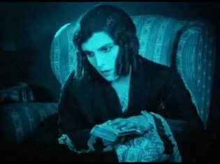 F. W. Murnau - Nosferatu il vampiro (Germania, 1922) film completo con sottotitoli in italiano
