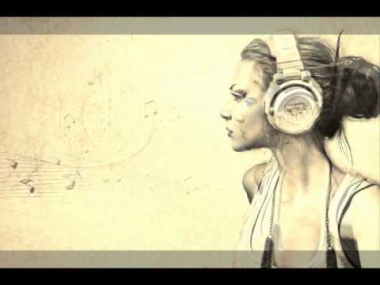 Azeri Music -Beri Bax  Electro Remix 2011