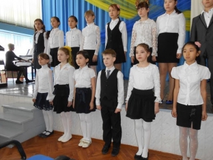 журавли - поёт детский хор г. Уральск