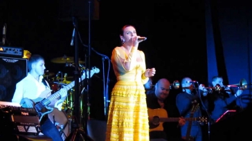 Елена Ваенга, концерт в Минске,09.12.2013,Золотая рыбка, Принцесса