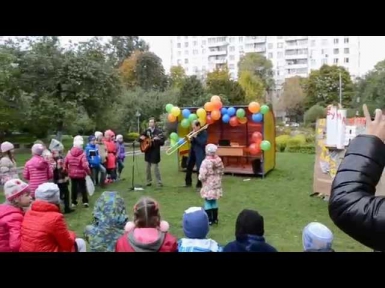 Алексей Сеталов и Алексей Паршков исполняют песню 