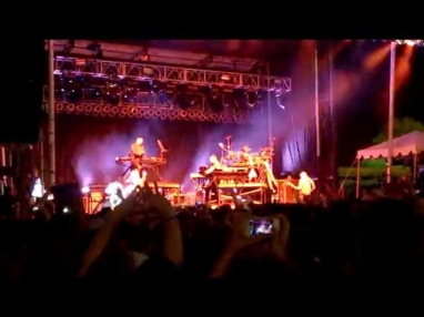Wastelands Live - Linkin Park (World Premiere at KFMA Day 2014)