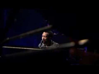 John Legend - Please baby Don't (Live From Philadelphia)